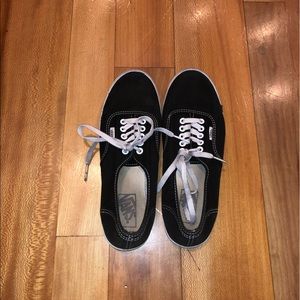 Classic black vans with laces